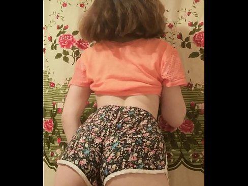 ❤️ Seksi enom bayek stripping mati dheweke kathok cendhak ing kamera Porno ing jv.rexporn-com.ru ️❤
